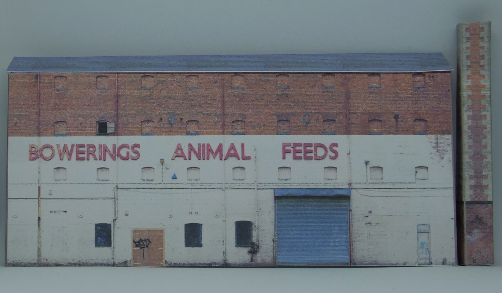 1/101 Scale TT Gauge Model Railway Industrial Buildings Pack of 8 Set