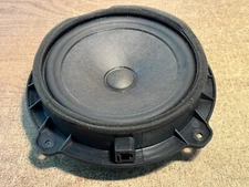 2012 Hyundai IX35 Front Door Speaker 963302S000 FREE POSTAGE   *1.1