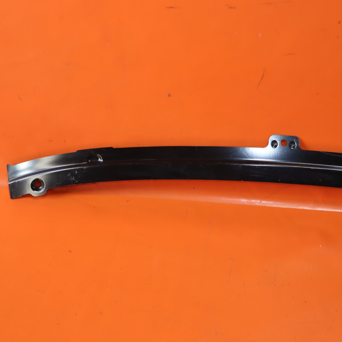 ASTON MARTIN VANTAGE ROOF PANEL EXTENSION 2018 2019 2020 KY63-502C58-AB
