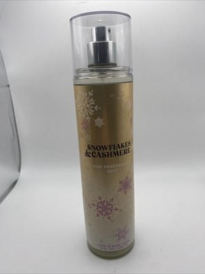 BATH & BODY WORKS SNOWFLAKES CASHMERE  FRAGRANCE MIST BODY SPRAY 8OZ 