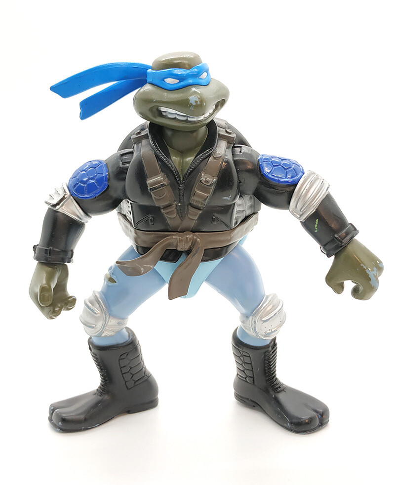 Playmates TMNT 2003 Actionfiguren – 2k3 Teenage Mutant Ninja Turtles, Shredder, April, Splinter Uvm. Playmates TMNT 2003 Actionfiguren – 2k3 Teenage Mutant Ninja Turtles, Shredder, April, Splinter Uvm.