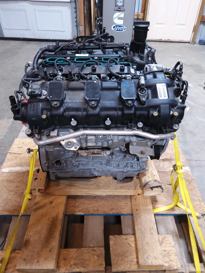 2020 2021 2022 2023 Chrysler Pacifica Engine 3.6 Motor 30k Miles 68441191AA - Image 2 of 4