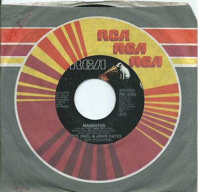 Daryl Hall John Oates:Maneater/Delayed reaction:US RCA:1982