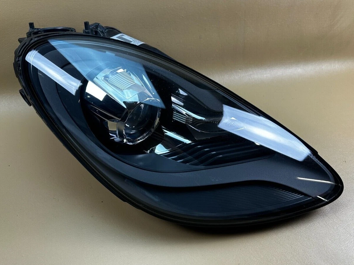 2017-2019 PORSCHE 718 BOXSTER CAYMAN RIGHT HEADLIGHT XENON OEM 