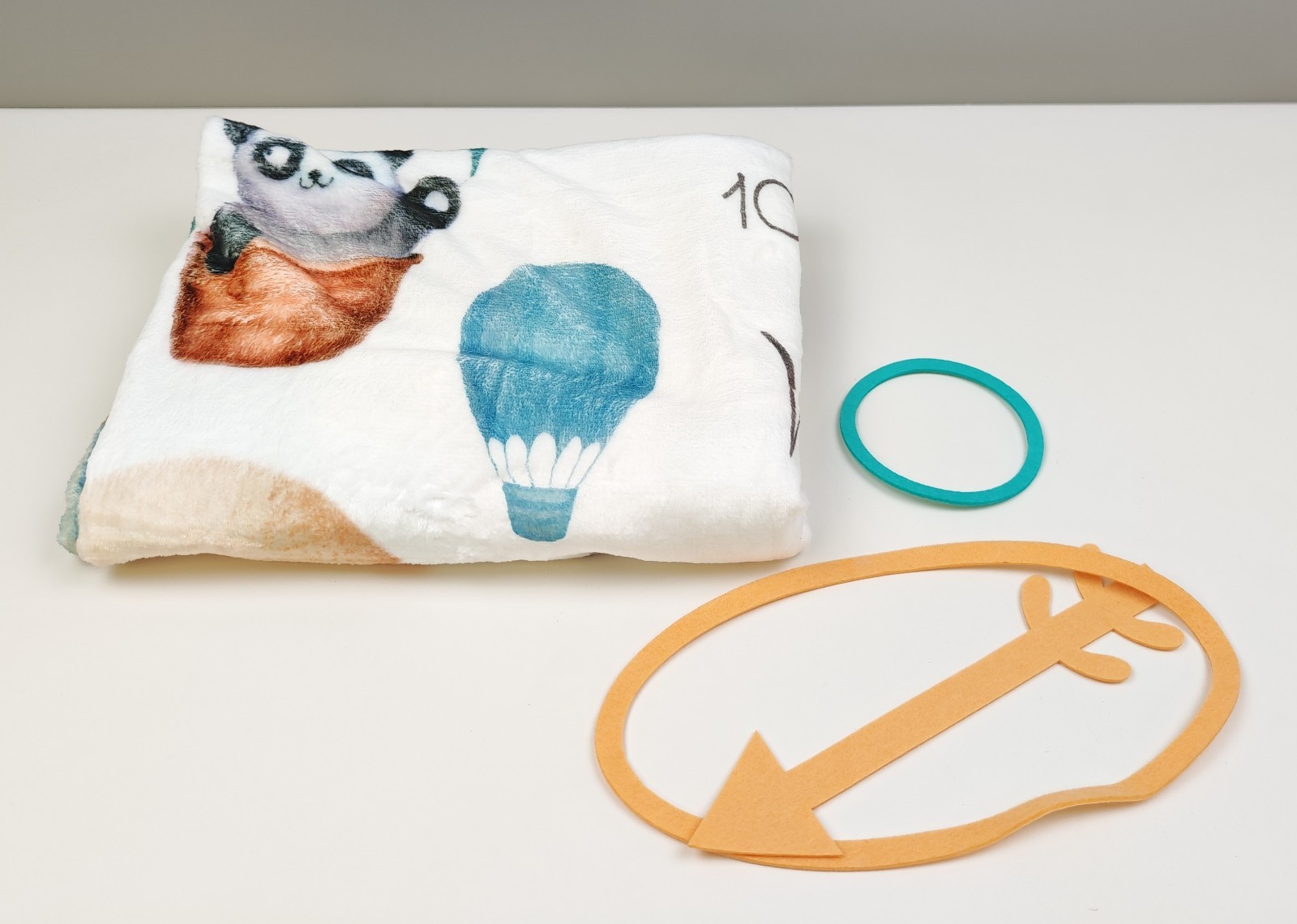 Baby Milestone Blanket | Monthly Photo Mat for Newborn Boy or Girl, Unisex_READ