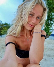 SOPHIE CUNNINGHAM 8x10 PHOTO INDIANA FEVER WM
