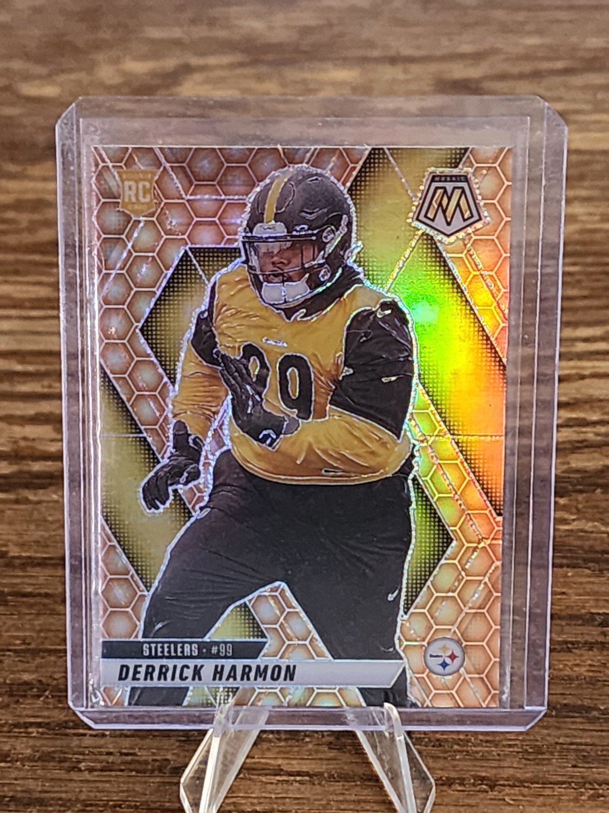 2025 Panini Mosaic - Rookies Derrick Harmon #327 Honeycomb Prizm (RC)