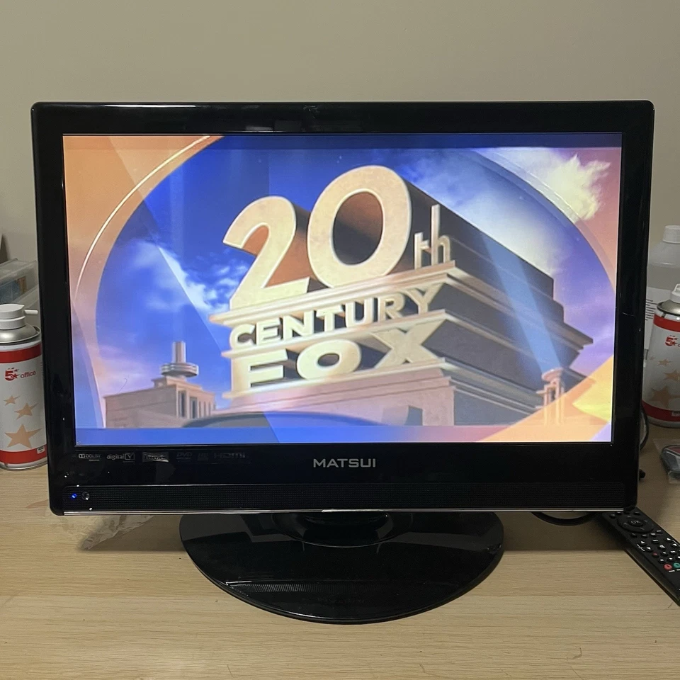 Matsui TV & DVD Combo 22” HD M22DVDB19 Freeview No Remote Tested Working - Image 2 of 4