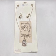 Lure Bijoux Praying Hands Scripture Tag Neckl...