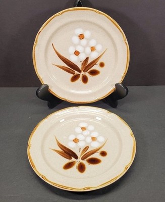 The Classics by Hearthside CASTLEWOOD Stoneware 7 5/8'' Salad Plates Japan Set-2