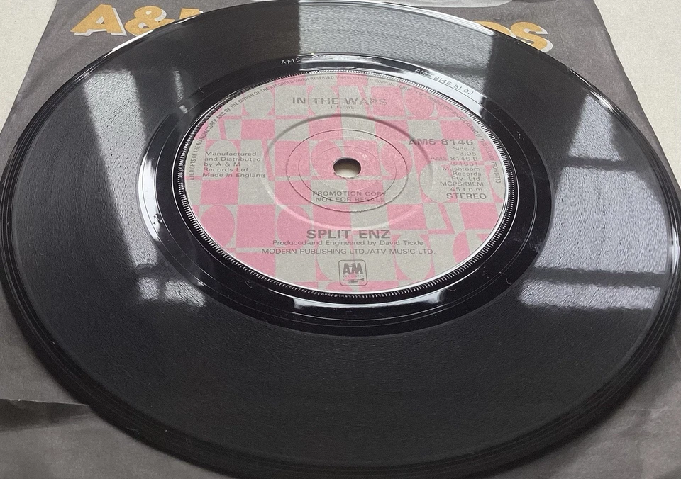 SPLIT ENZ - ONE STEP AHEAD RARE 7" UK PROMO 1981 A&M ROCK POP CROWDED HOUSE EX+! - Image 4 of 4