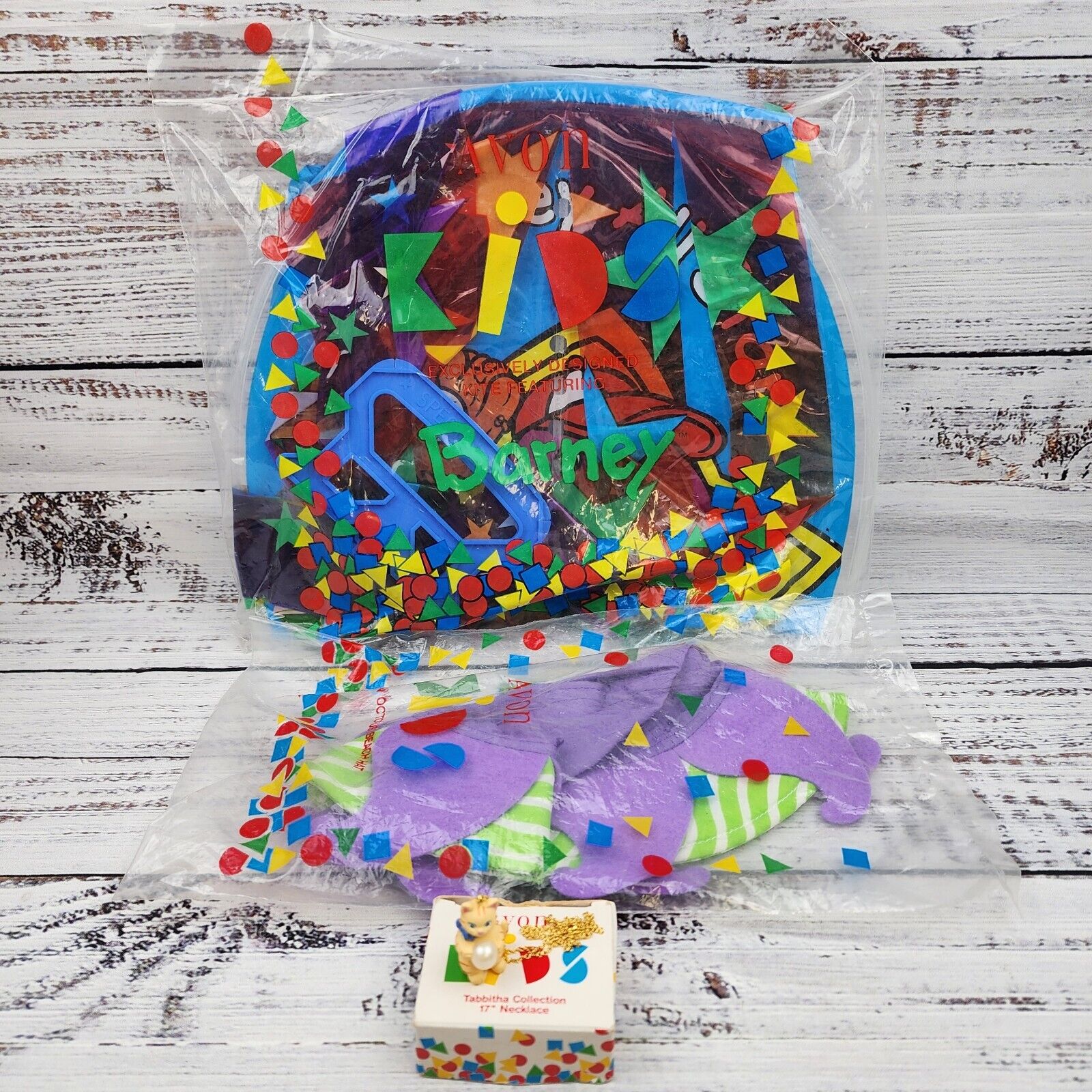 Avon Kids Vintage Barney Kite Octopus Beach Hat Tabbitha Cat Necklace 90s New