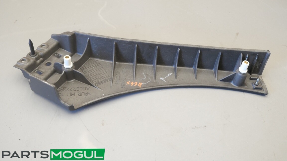 2014-2024 MASERATI QUATTROPORTE REAR RIGHT QUARTER TRIM COVER OEM 670010345