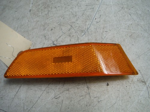 Infiniti G35 2005 parachoques delantero derecho reflector luz OEM indicador lámpara lente - Imagen 2 de 10