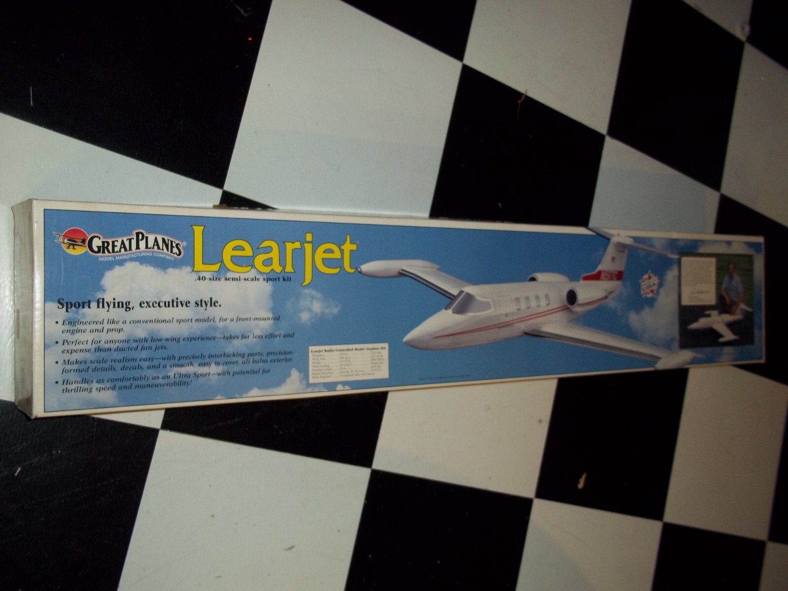 GREAT PLANES "LEARJET" SEMISCALE REMOTE CONTROL MODEL AIRPLANE KIT NEW