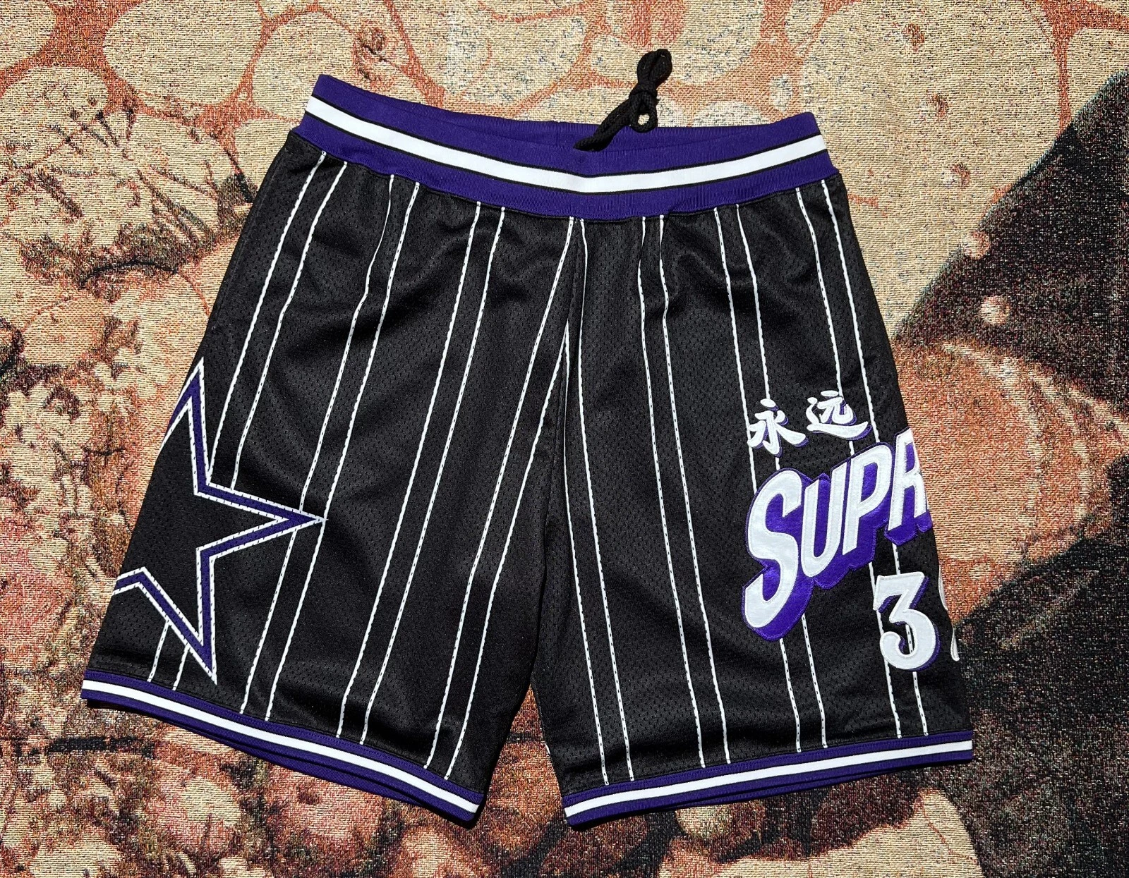 Short basket noir Supreme Star taille M neuf