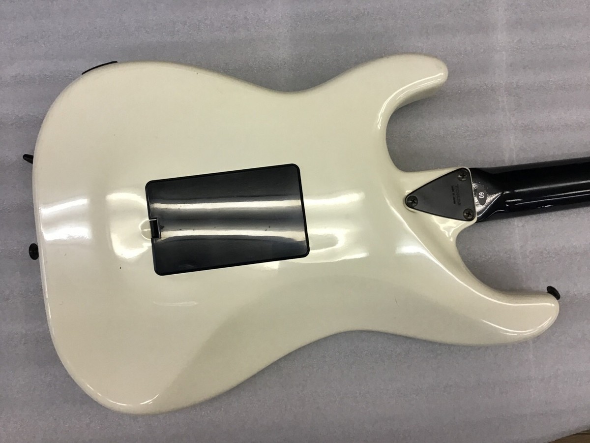 OK・Tokai MAT Tokai MAT M-601/WH White Made in Japan ST Type Solid Body