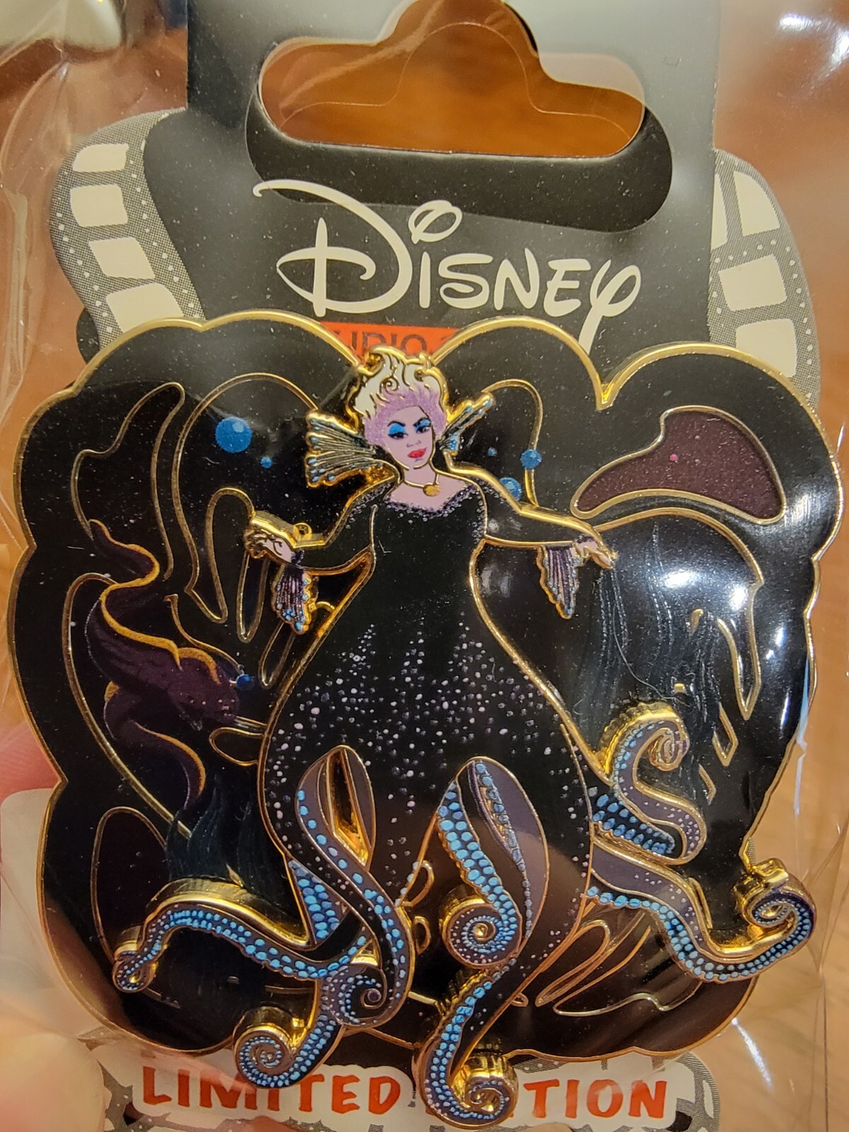 Disney DSSH DSF The Little Mermaid Live Action Ursula Pin Limited Edition
