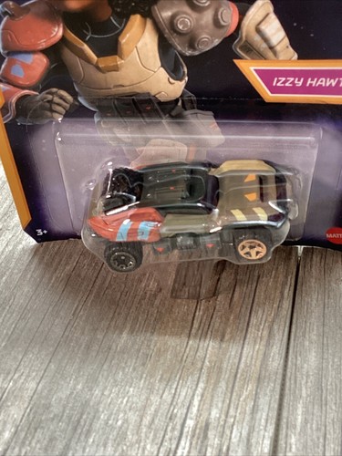 Hot Wheels Lightyear “Izzy Hawthorne” Disney PIXAR NEW - Picture 10 of 13
