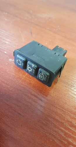BMW E34 Touring Schalter beheizbare Heckscheibe / Klimaanlage / Lüfter 1391764