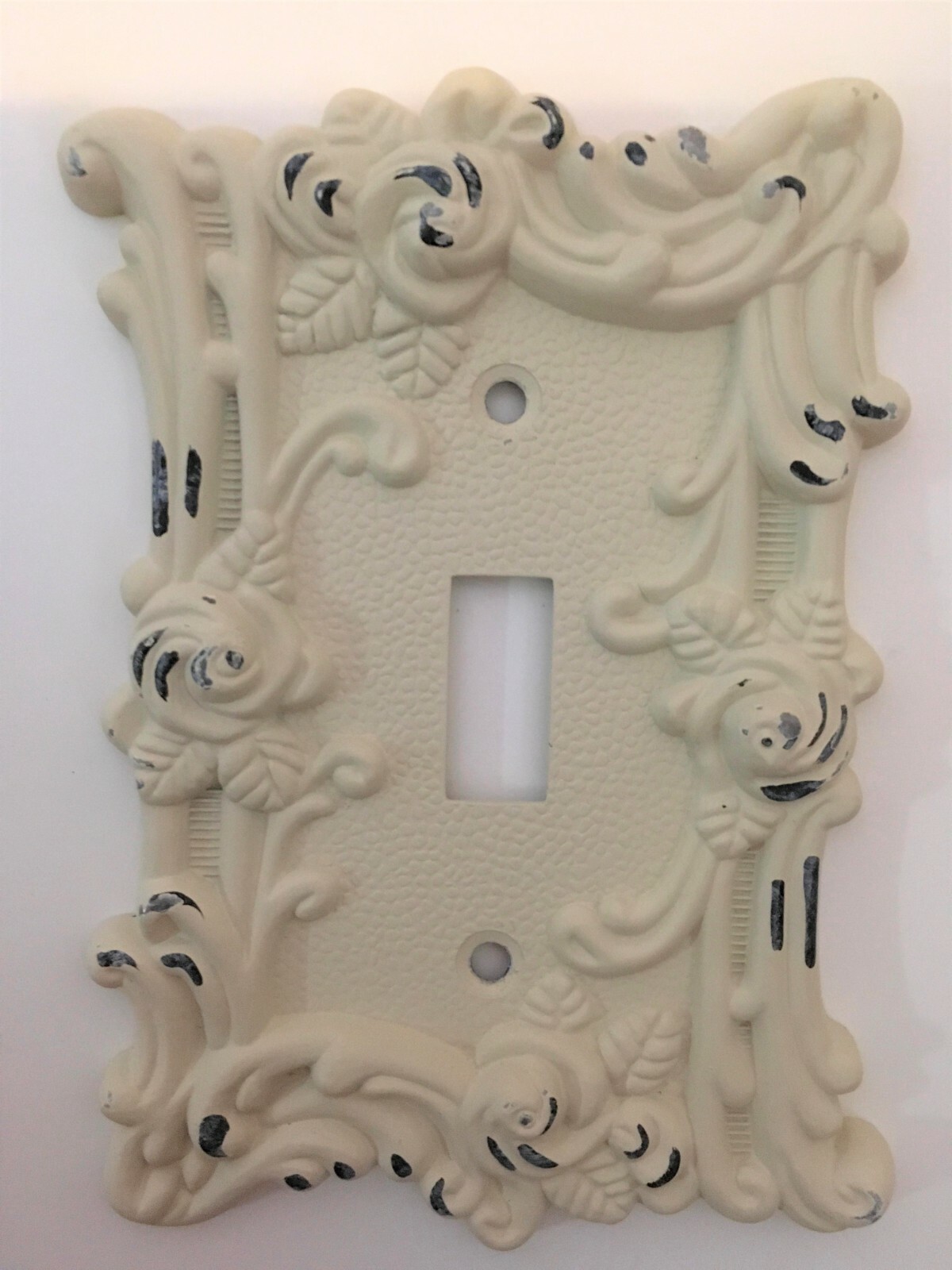 S Antique White - Shabby Light Switch