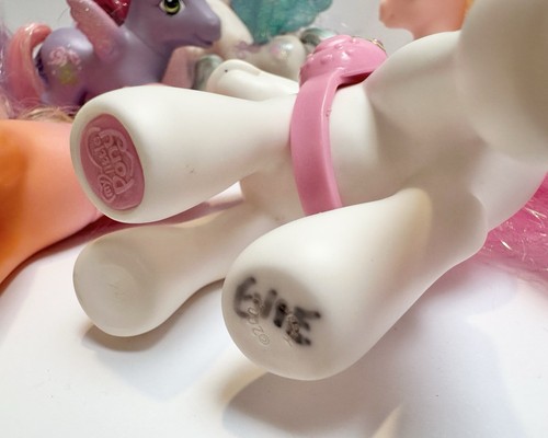 My Little Pony Lot Of 10 Ponies 2002 - 2007 All Different Some Clothing Hasbro - Picture 7 of 18