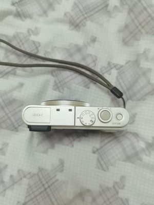 Leica C (Typ112) Compact Digital Camera white English 12.1MP