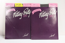 Vtg Hanes Pantyhose Fitting Pretty Sheer Panythose QUEEN A1 Sandlefoot Taupe NEW