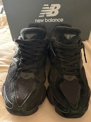 Size 9.5 - New Balance 9060 black