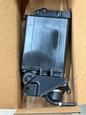 Standard CP3303 Vapor Canister For 2007-12 Toyota 4Runner FJ Cruiser GX470 ^