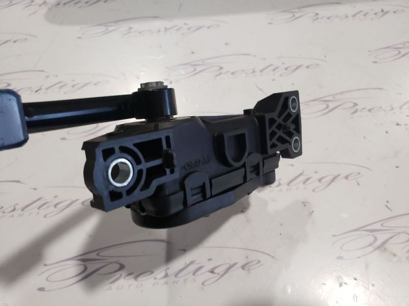 Bentley Flying Spur 06-11 Gas Pedal OEM 07 08 09 10 
