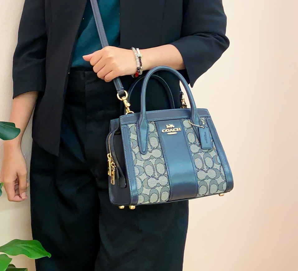 NWT COACH Andrea Carryall Bag In Signature Jacquard - CT766