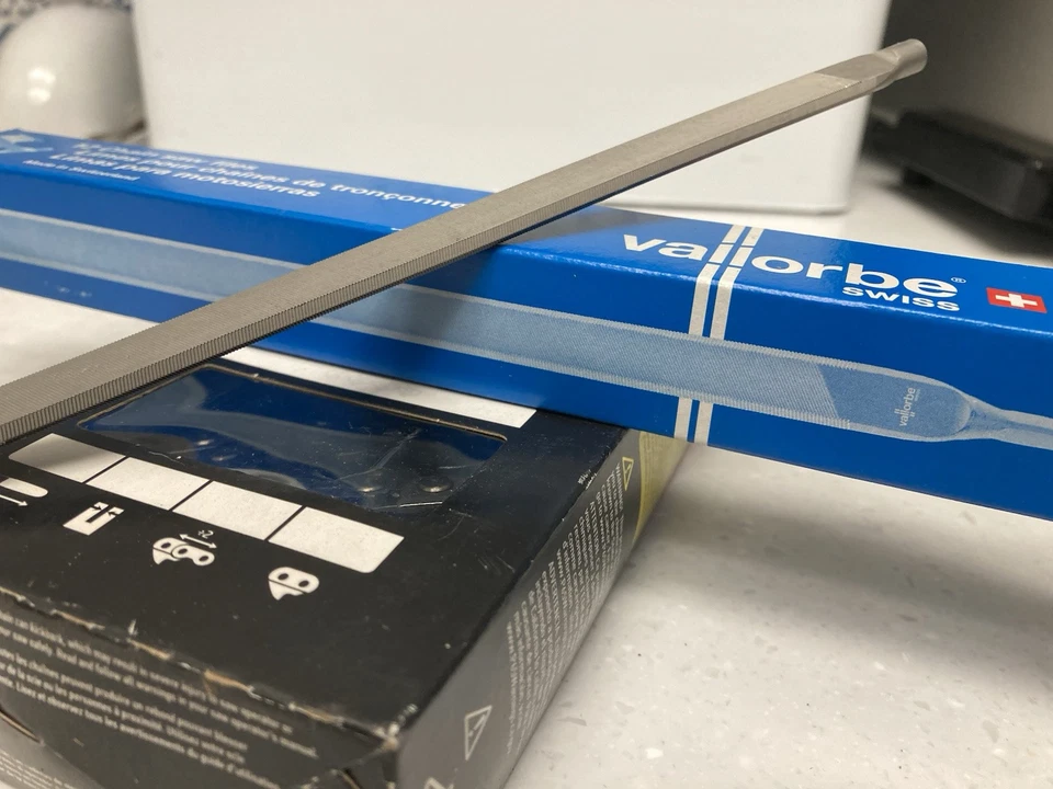 Vallorbe 2279-8 Double Bevel Files - pack of 12 - Image 4 of 4