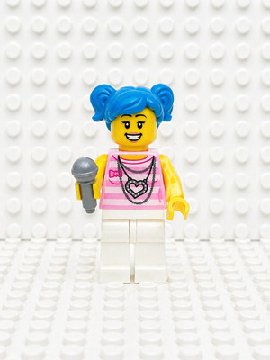 LEGO Poppy Starr Minifig cty1182 - Blue Hair + Mic = Let's Go!
