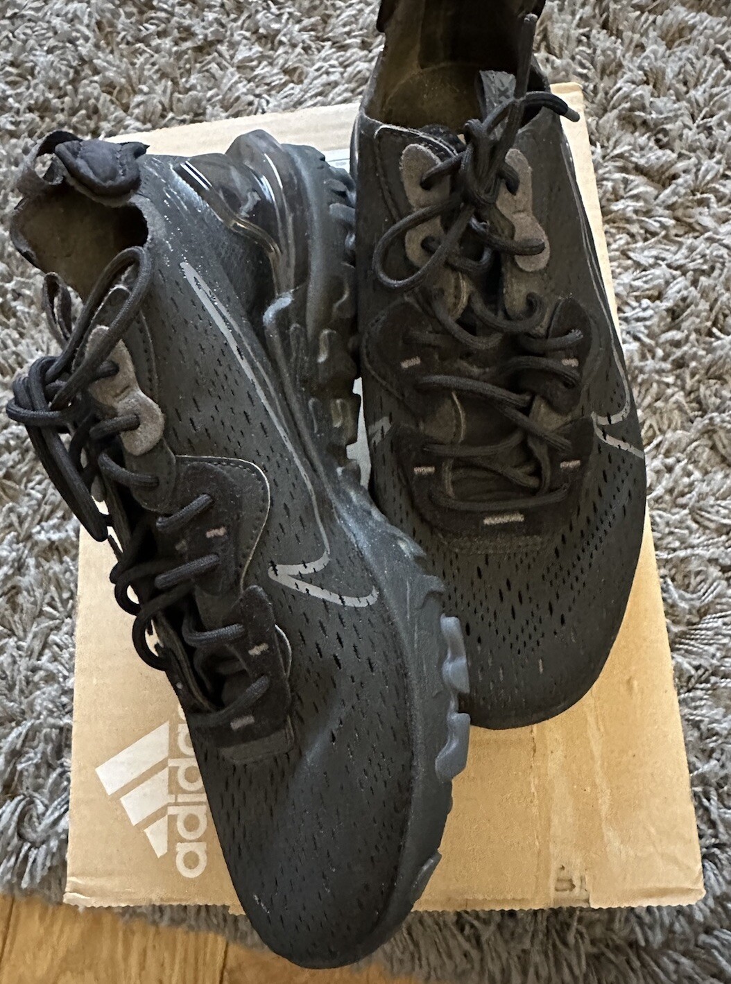 Size 7.5Nike Black Trainers. Very Good Condition, Hardly Worn eBay