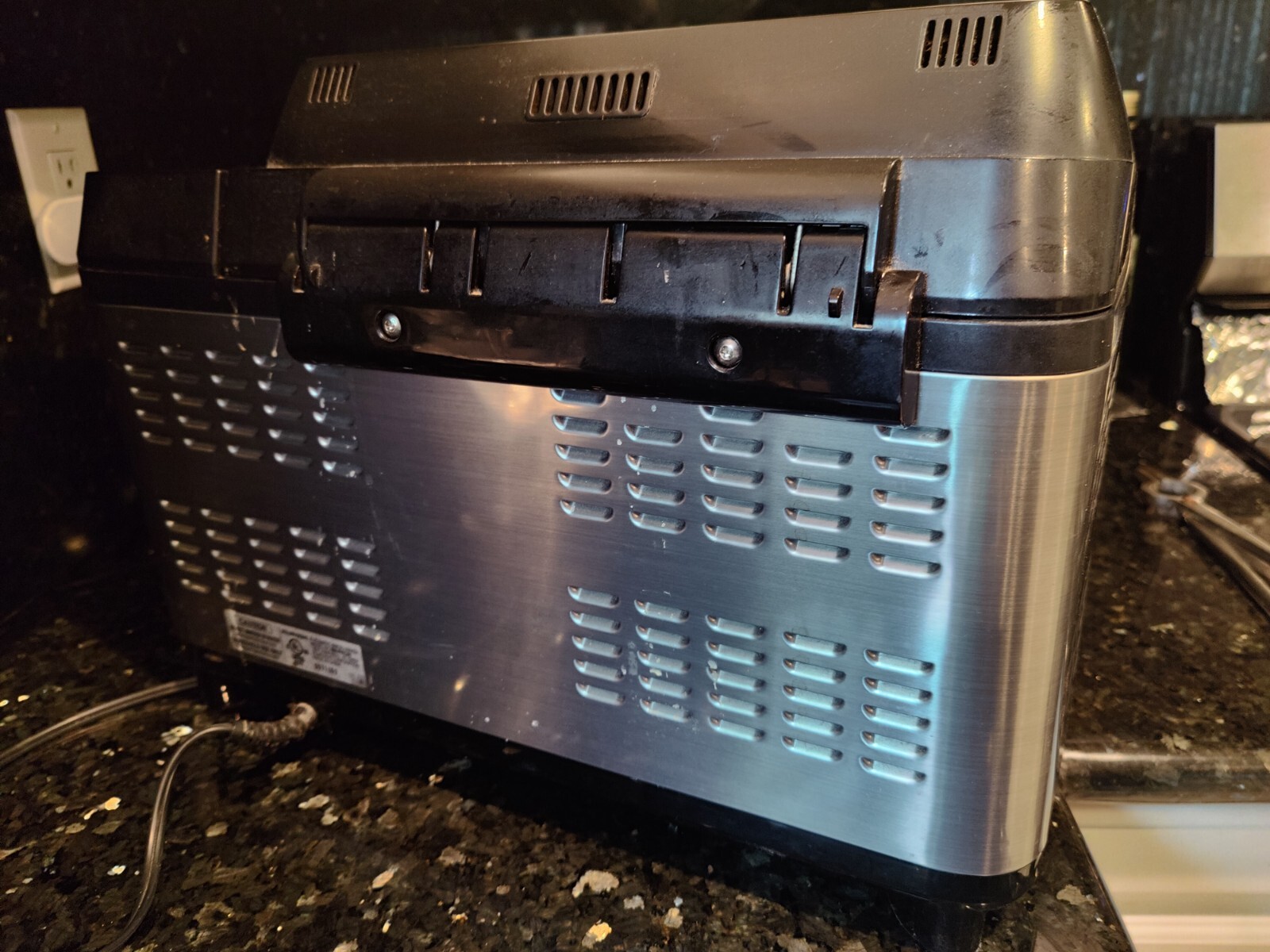 zojirushi bread maker machine BBPAC20 ZOJIRUSHI BREADMAKER DEAL