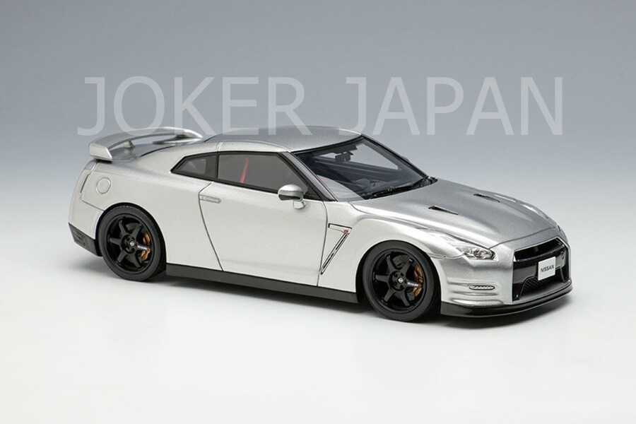 Make Up EIDOLON 1/43 NISSAN GT-R Track edition engineered by nismo