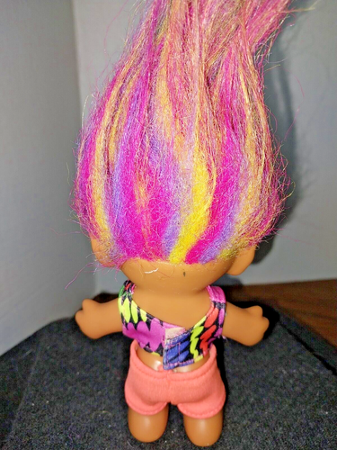 Vintage Bright Of America Troll Doll With Rainbow Hair, Gem Earring & Outfit 4" - Picture 2 of 2