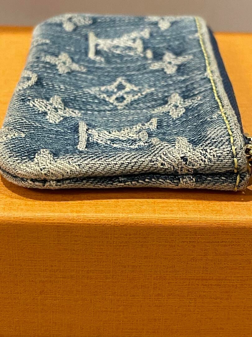LOUIS VUITTON Pochette Cles Coin Purse Compact Wallet
