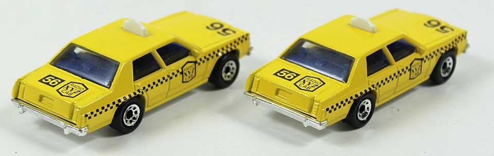 2 Matchbox FORD LTD YELLOW CABS cars New no Package 1987 Vintage - Image 2 of 4