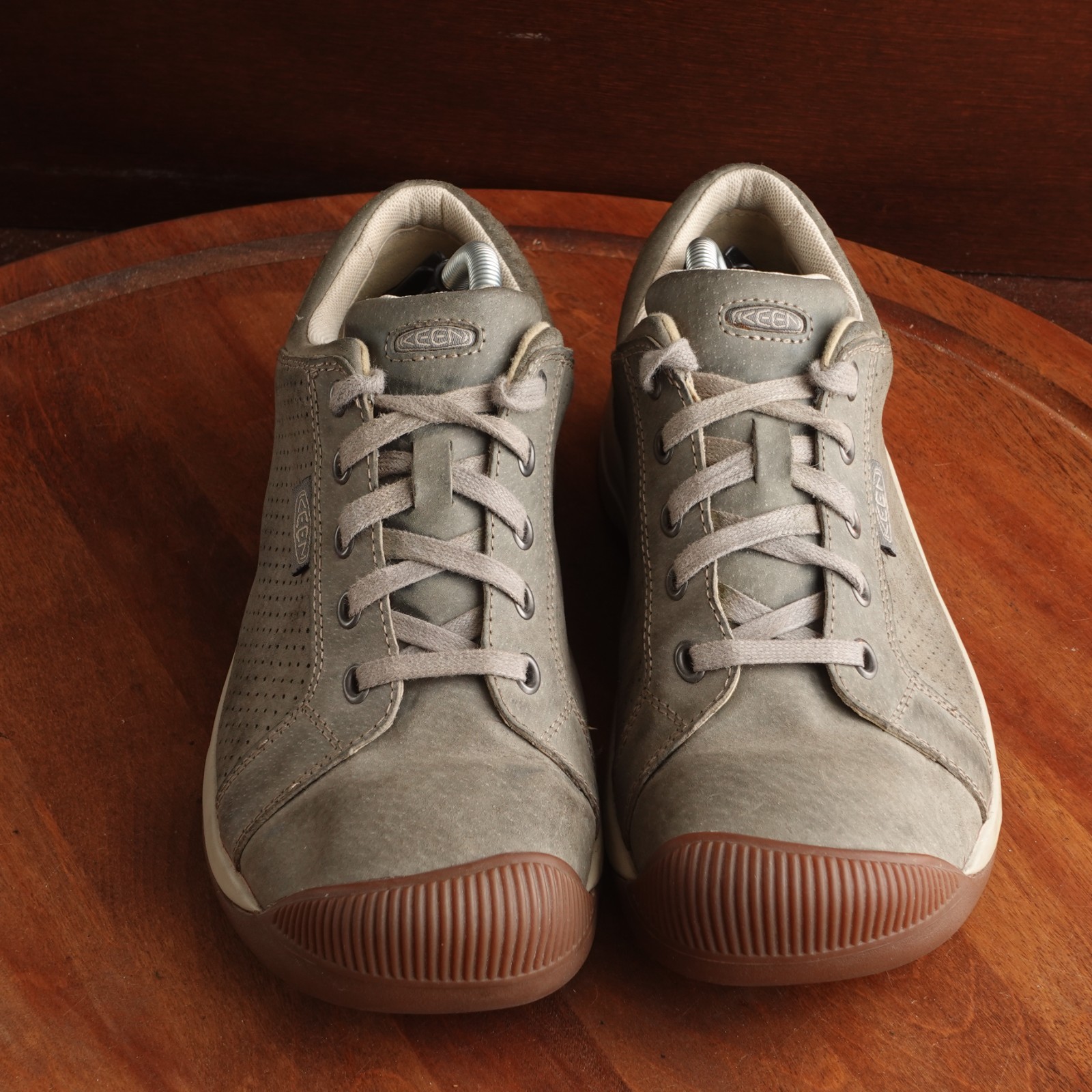 Scarpe Keen donna taglia 8 grigie da viaggio in pelle escursionismo outdoor sneaker basse casual