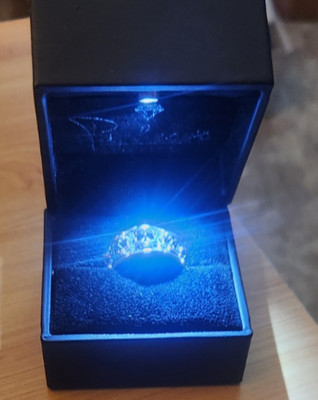 size 111.5 Skull biker ring .925 silver with lighted case