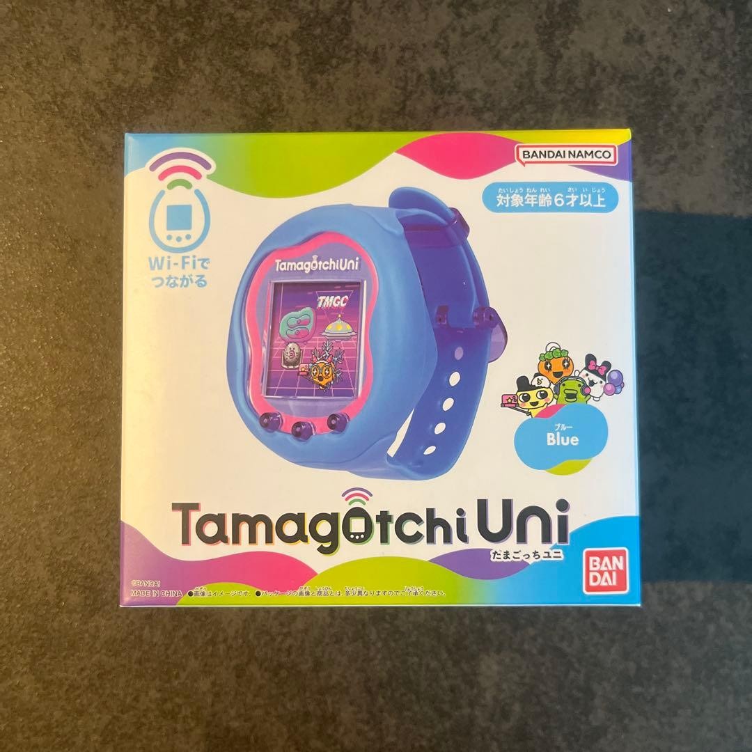 Bandai Tamagotchi Uni Blue Digital Pet with Silicone Case