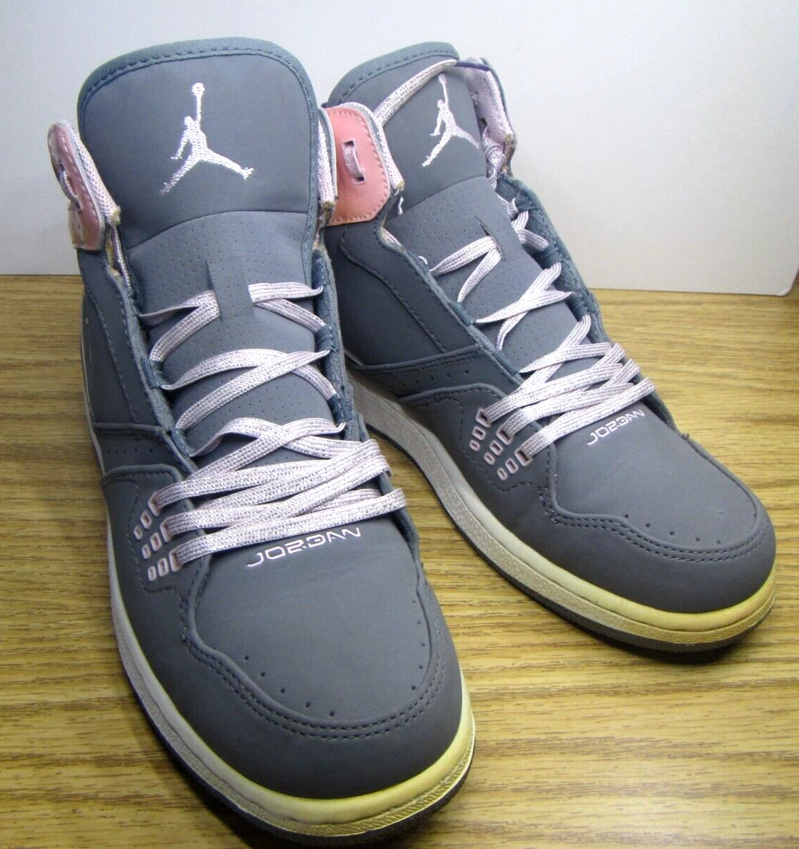 Grey and pink jordans womens hot sale