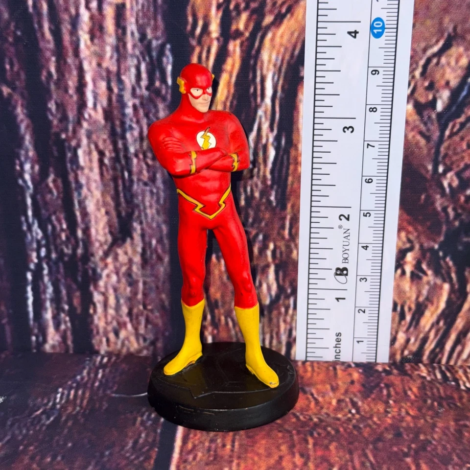 Estatuilla coleccionable fundido a presión Eaglemoss 2008 DC Comics Flash Foto 2 de 4
