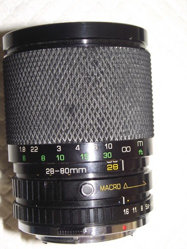 SOLIGAR 28-80MM F3.5-4.5 MACRO ZOOMOBJEKTIV FÜR OLYMPUS OM MOUNT - Bild 2 von 3