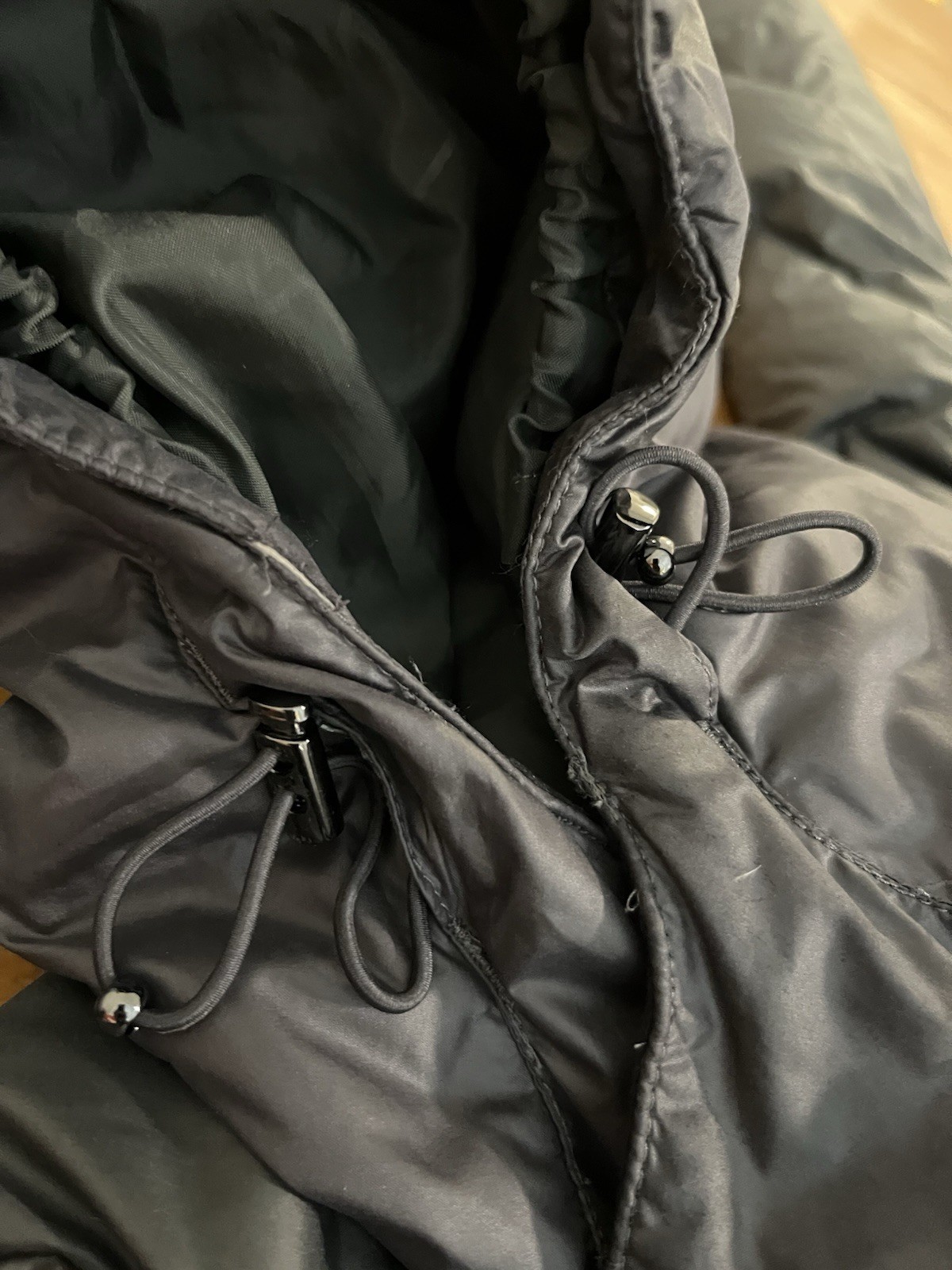 Lolë Duck Down Insulated Hooded  Women Medium Long Jacket Dark Grey Lightweight