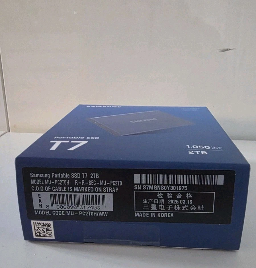 Samsung T7 2TB USB 3.2 SSD Esterno Portatile - Blu Indigo (MU-PC2T0H/WW) Nuovo - Immagine 3 di 4