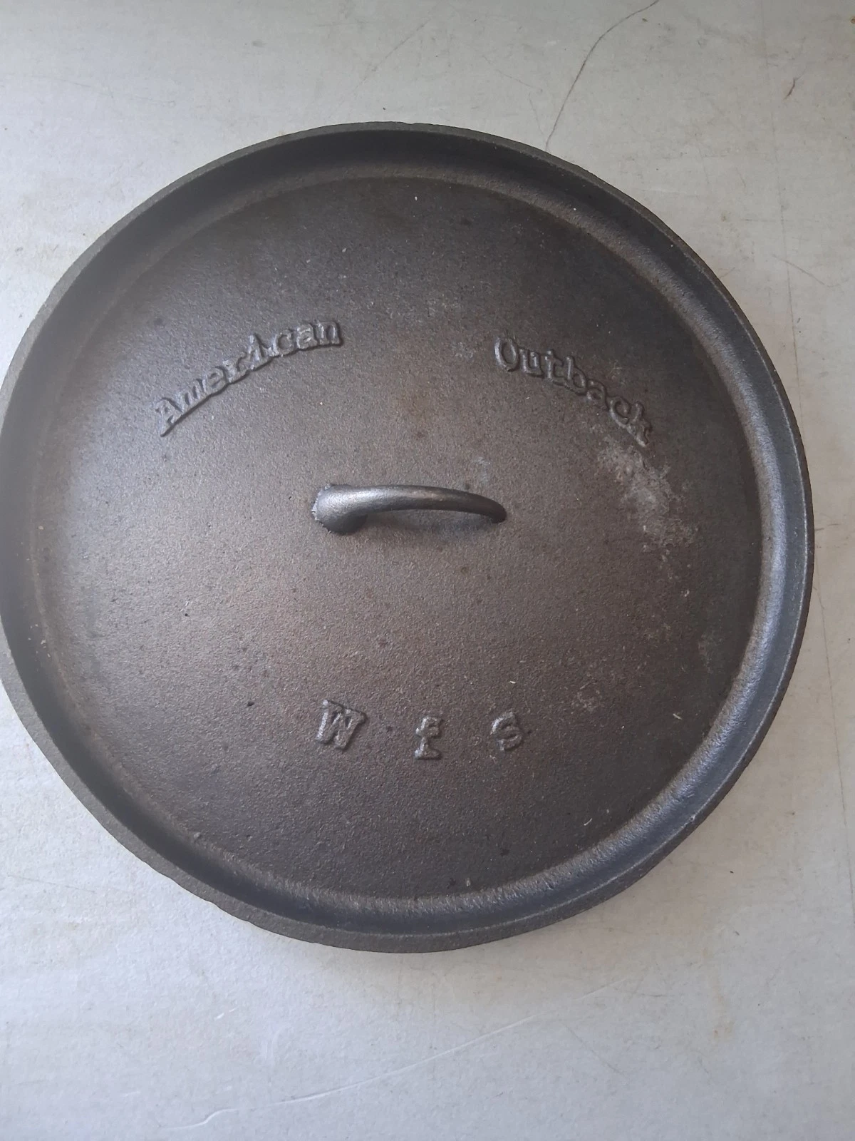WFS American Outback 14 3/4" Cast Iorn Camping Dutch Oven LID
Opens in a new window or tab