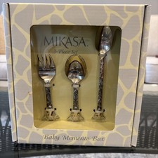 Mikasa 3 Piece Set Baby Memento Box  Giraffe